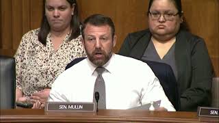 US Senator challenges Teamsters president to fight during committee hearing [upl. by Galloway550]