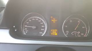 Mercedes Viano 30 CDI V6 acceleration Beschleunigung 0110 kmh [upl. by Mcquoid]