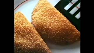 Findus Crispy Pancakes Commercial  1985 [upl. by Ylrad754]