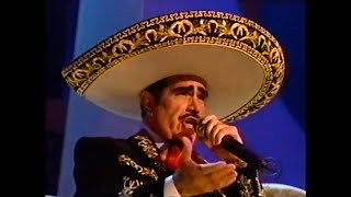 Vicente Fernández  Acá Entre Nos En Vivo 2002 [upl. by Ferdinana307]