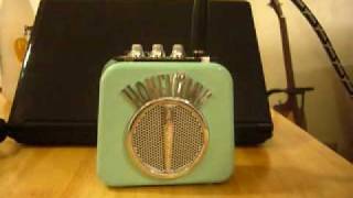 Danelectro Honeytone miniamp review [upl. by Gavriella]