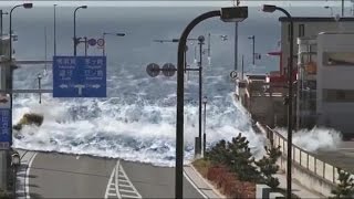 JAPAN TSUNAMI 2011  Shocking video [upl. by Essie]