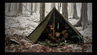 Pernotto bushcraft invernale con tenda e stufa  Overnight with tent and Gstove  ITA [upl. by Eceirehs46]