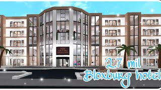 Bloxburg hotel tour [upl. by Chu]