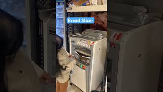 Bread slicer machine bread slicer machine nice cool highlight viral ytshortsvideo [upl. by Maltz956]