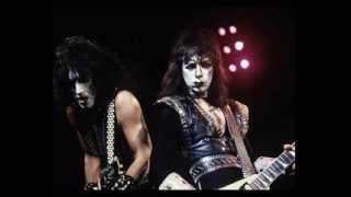 Kiss live at Universal City 2731983  Full Show [upl. by Carmelita]