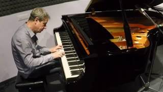 Pierluigi Giombini plays quotI like Chopinquot [upl. by Adiari]