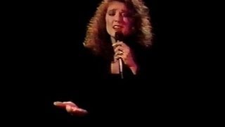 CELINE DION 🎤 Tristesse  Lombre Senfuit Live 1989 [upl. by Lingwood139]