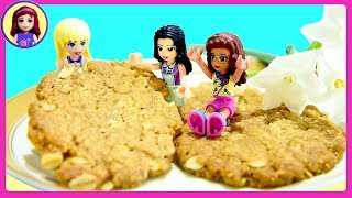 Lego Friends in the Big World  How to Bake Easy Anzac Cookies with Millie too [upl. by Camfort484]