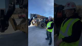 Telehandler hand signals DSE [upl. by Salomi]