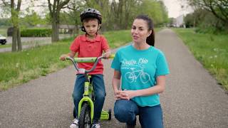 5Step Assembly  How to Assemble a Huffy 12quot or 16quot Kids Bike with Training Wheels [upl. by Finkelstein]