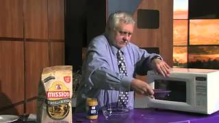 Weber cooks  Chili amp Cheese Nacho Dip [upl. by Burdett575]