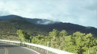 The full ascent to the summit of Mauna Kea in Hawaii by car [upl. by Ttoille]