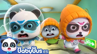 Simulacro de Terremoto en la Escuela  Equipo de Rescate  Videos de Niños  BabyBus Español [upl. by Analli442]