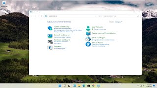 Empty Recycle Bin With Just SingleClick  Windows 10 Tips [upl. by Khoury]