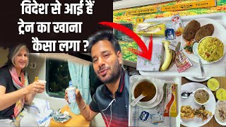 South african tasting Duranto First class ac food Prepared in train  Mumbai Hisar Duronto part 1 [upl. by Jermyn832]