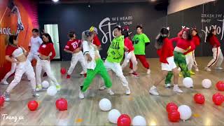 Like its christmas  Dance fitness  Choreo by Trang Ex from Lamita [upl. by Egiarc]