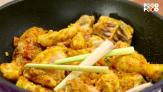 Sri Lankan Chicken Curry Recipe  Spicy Chicken Curry Recipe  Authentic Chicken Sri Lankan Style [upl. by Nicolais26]