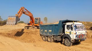 Amazing Work of Doosan Poclain  Mud Loading in Truck By Experienced Operator  Poclain Video [upl. by Notsuj]