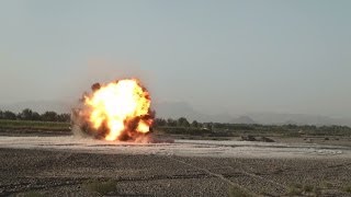 Battle tank Leopard 2 2A6M Afghanistan Canadian Forces in action PionierPanzer [upl. by Tennes]