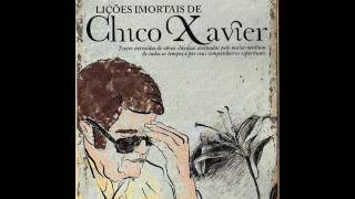 Livro Espírita Lições Imortais de Chico Xavier  A Luz do Espiritismo [upl. by Yorgo]