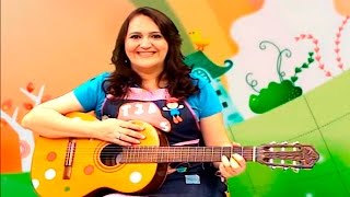 Eu tenho um tesouro  Música Gospel TiaCris louvorinfantil gospelinfantil [upl. by Einal123]