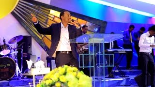 quotYigebahalquot Endalkachew Hawaz Amazing Live Worship You Go Church 2016 [upl. by Fritzie]