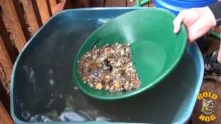 Gold Panning Tips and Gold Panning How To [upl. by Norit]