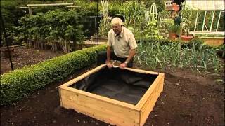 Harrod Horticultural Wooden Raised Beds amp Liners [upl. by Fredela916]