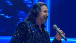 Dios bendiga nuestro amor Marco Antonio Solis  English translation [upl. by Heise]