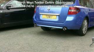 Towbar Video  Laguna 3 Westfalia Detachable [upl. by Teresa]