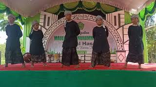 tari kreasi magadir tpq al hasan [upl. by Eanehs]