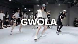 Gwola  Honey Cocaine  Sori Na Choreography [upl. by Enitsud305]