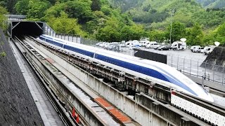 Japans Maglev Train breaks World Record with 600kmh Speed [upl. by Yankee]