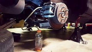 Gen4 2012 Honda CRV brake fluid flush 1 person method [upl. by Eade463]