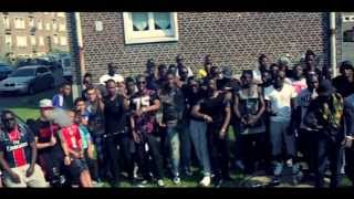 Gradur  Sur Le Terrain Ft Wesley Sleazy Tylo Recto Verso Vidéo Officielle [upl. by Assillem]