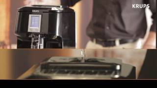 Cafetera Krups superautomática One Touch Cappuccino  Tutorial  Limpieza de la cafetera [upl. by Melvina]