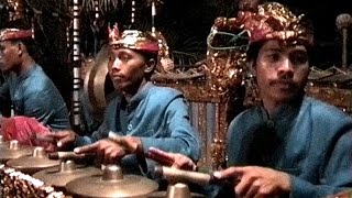 Bali  Gamelan Orchester  Angklung Musik [upl. by Coray]