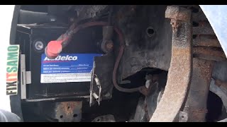 How To Replace A Battery On A Chrysler Sebring [upl. by Notgnihsaw276]