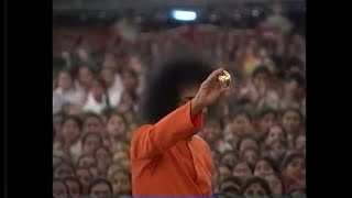 SRI Sathya Sai Baba Maha Shivaratri 2002 Manifesting Divinity in Lingodbhava [upl. by Assenahs709]