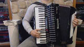 5482  Black Musictech Music Maker 50 Digital Reedless Piano Accordion 41 120 1999 [upl. by Layne]