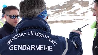 Préfecture de Savoie  Exercice secours en montagne [upl. by Lletnwahs720]