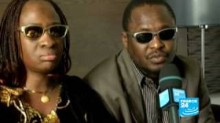 Entretien avec Amadou et Mariam artistes maliens [upl. by Liebowitz41]