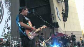 Sublime with Rome  quotWrong Wayquot Live at Smoke Out Fest 2009 [upl. by Wira715]