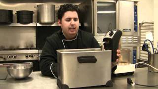 How to deep fry a turkey Masterbuilt XL Indoor Electric Deep Fryer [upl. by Ahtanamas]