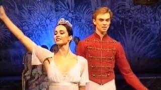 Pas de deux from The Nutcracker Diana Vishneva and Vladimir Malakhov Mikkeli Finland 2003 [upl. by Bethanne725]