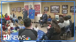 Mayor Glenn Jacobs hosts storytime with children [upl. by Alek73]