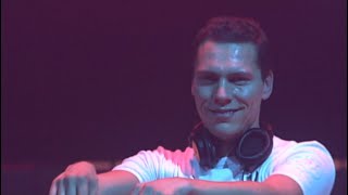 DJ Tiesto  Traffic DJ Montana Edit DVD Remux HD Tiesto in Concert  Arnhem Gelredome 2004 [upl. by Tilney]