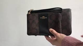 Coach wristlet Small Vs Large [upl. by Janaya]