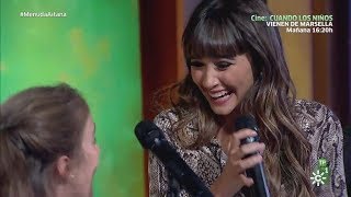 Aitana Ocaña da la sorpresa de su vida a una fan y cantan juntas Arde [upl. by Orms77]